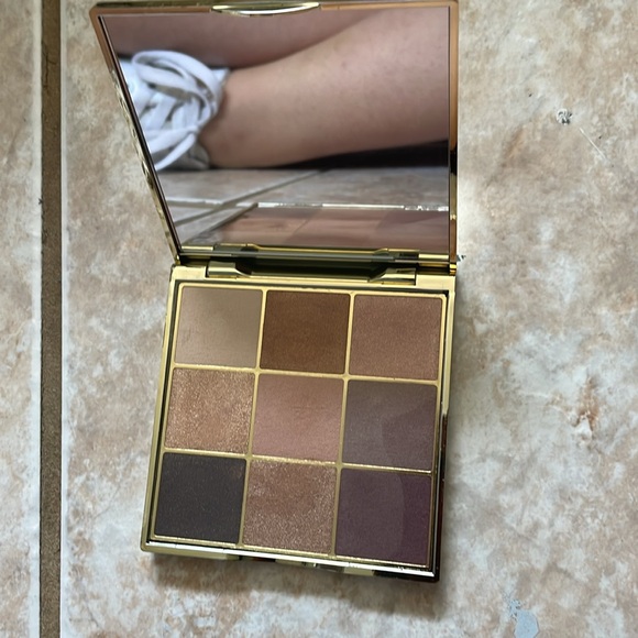 NEW no box Tarte Eyeshadow Palette - Make Magic Happen LIMITED EDITION - Picture 2 of 3